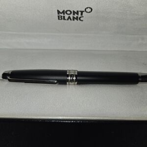 Montblanc Black and Silver Pen